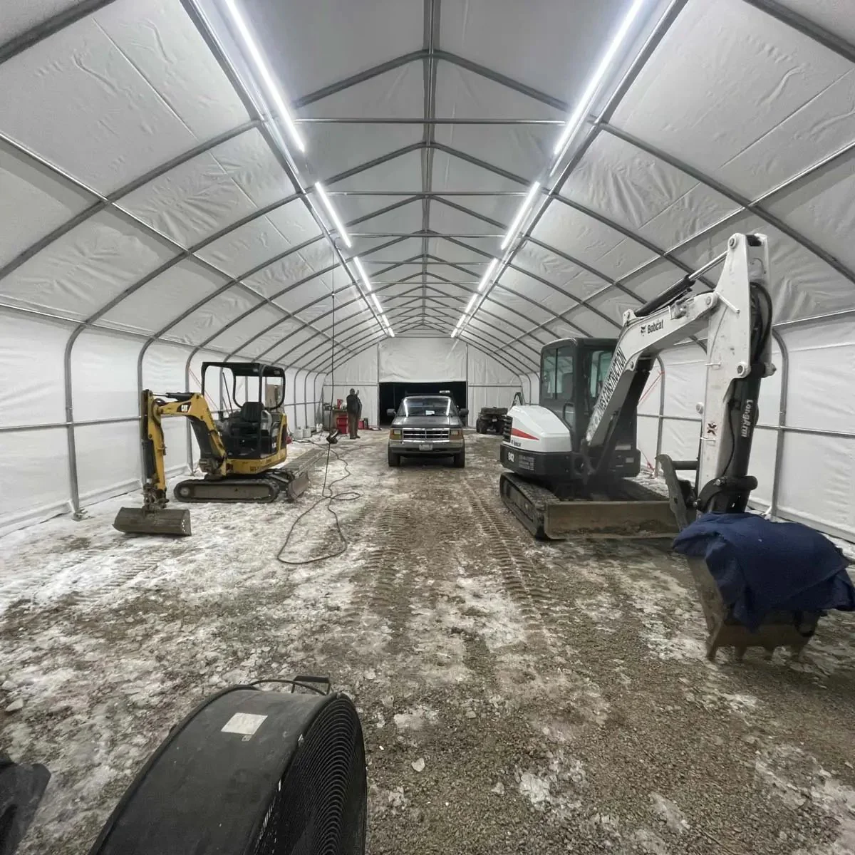 9 x 15 m Straight Wall, Peak Ceiling Storage Shelter with 300 GSM PECover, TMG-ST3050E - Image 7