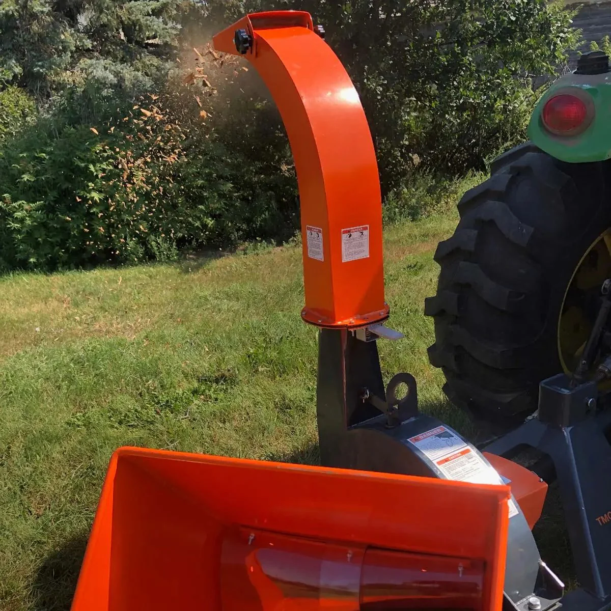 Sub-Compact PTO Woodchipper, 10 cm (4″) Chipping Capacity, 3-Point Hitch, 540 RPM PTO Shaft, TMG-WC42 - Image 3
