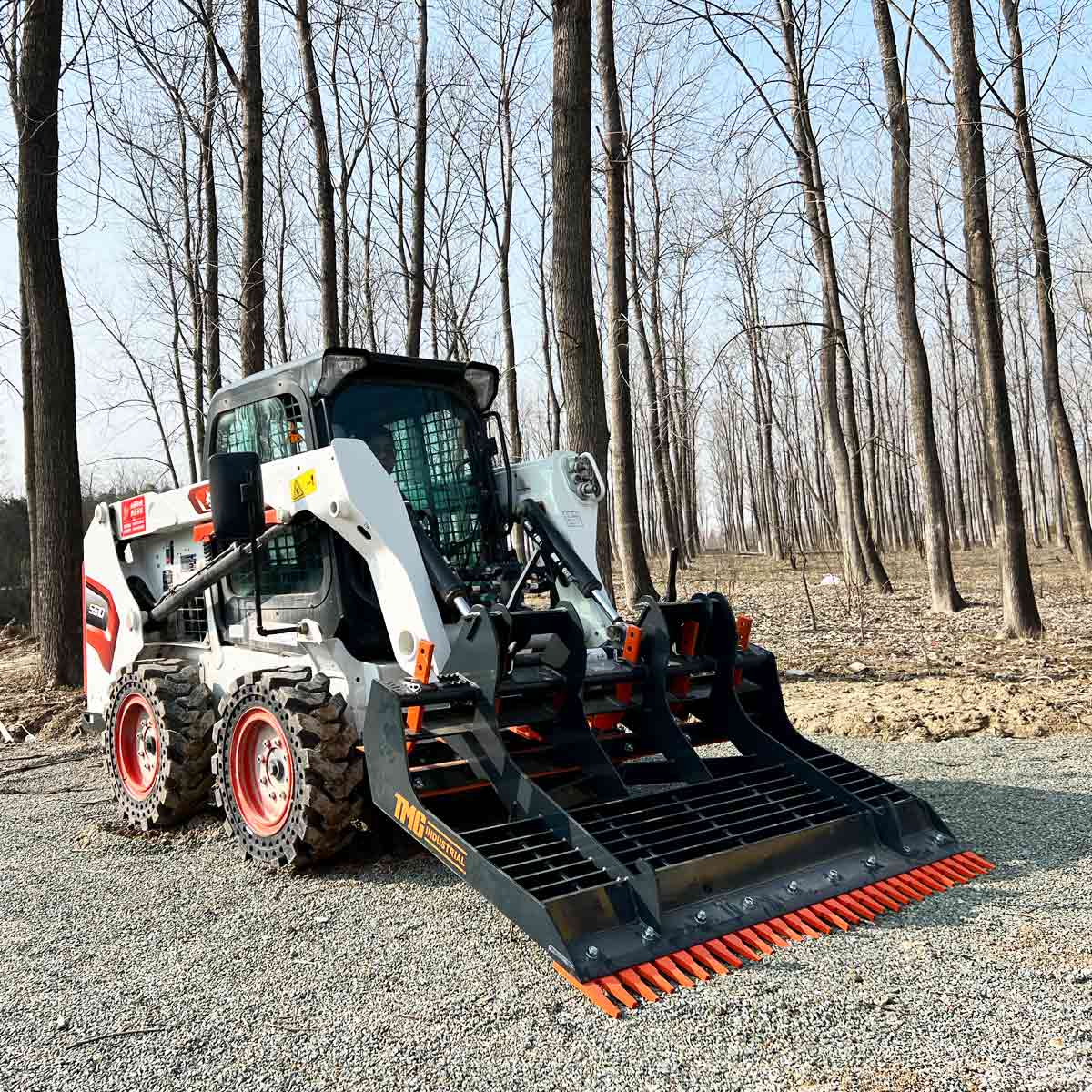 183 cm Skid Steer Land Plane, 6 Adjustable Ripper Teeth, Reversible Planer Comb, Grading, Spreading and Leveling, TMG-SLP72 - Image 3